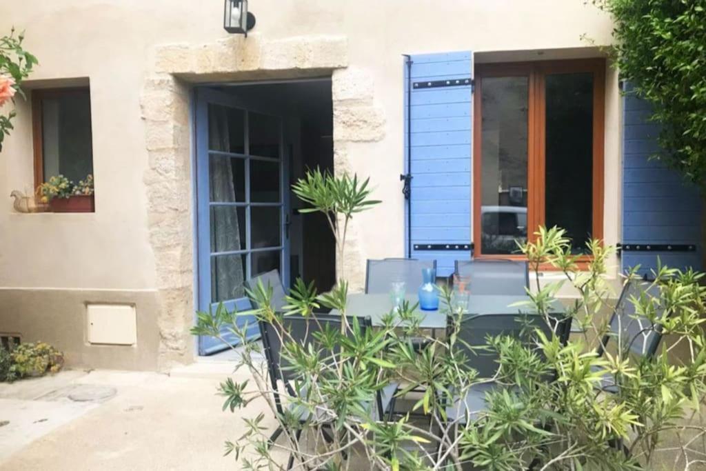 Charmante Maison De Village Au Coeur Du Luberon Cucuron Exterior photo